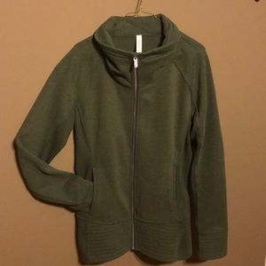 Lululemon women’s fleece jacket size 12